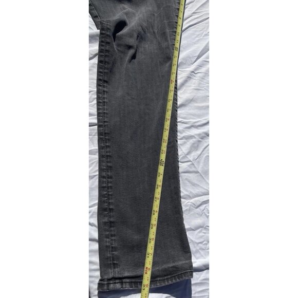 TRUE RELIGION Men’s Jean Sz 42 Manchester United Ricky Relaxed Red Embroidered - Picture 8 of 16